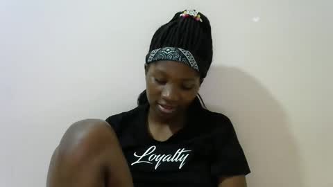 Snapshot of hot_lonnah chatting on February 23, 8:00 pm LONNAH online show from February 23, 8:00 pm