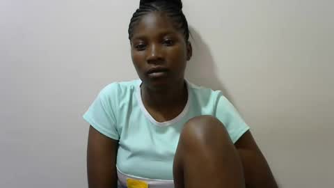 Snapshot of hot_lonnah chatting on March 10, 12:48 pm LONNAH online show from March 10, 12:48 pm