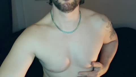 Snapshot of hot_mad chatting on February 1, 12:40 am hot_mad online show from February 1, 12:40 am