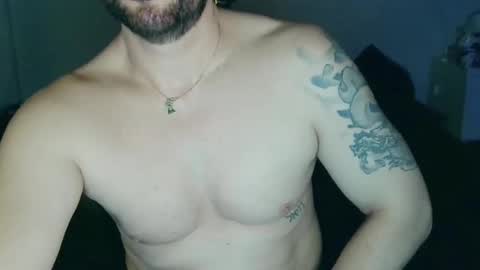 Snapshot of hot_mad chatting on March 8, 3:28 am hot_mad online show from March 8, 3:28 am