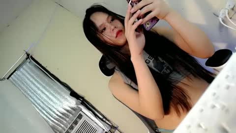 Snapshot of hot_maryxxx chatting on February 21, 1:55 pm hot_maryxxx online show from February 21, 1:55 pm