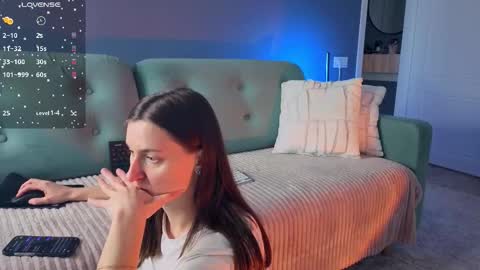 Alexandra online show from February 15, 11:30 am