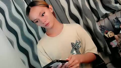 SWEET AGATHA online show from January 30, 9:36 am