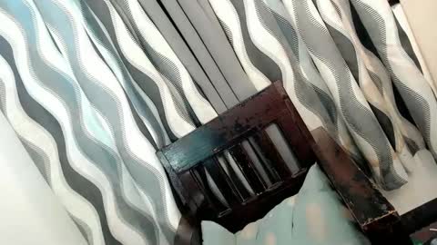 SWEET AGATHA online show from February 6, 7:45 am