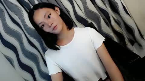 SWEET AGATHA online show from March 4, 10:57 am