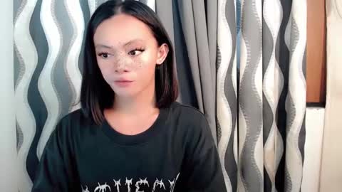 SWEET AGATHA online show from March 8, 5:59 am