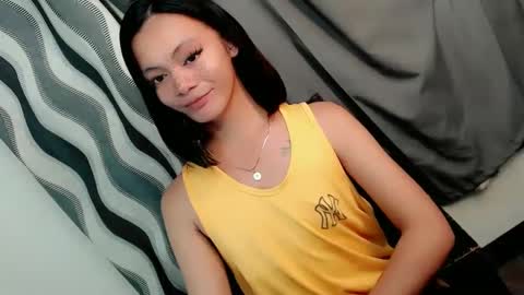 SWEET AGATHA online show from March 12, 6:22 pm