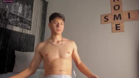 Snapshot of hot_nickk chatting on October 7, 8:39 pm Nick online show from October 7, 8:39 pm
