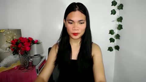 hot_pauline online show from March 24, 5:51 pm