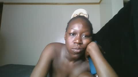 Hot petite online show from April 2, 11:52 am