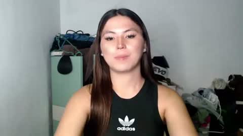 Nikki  online show from May 3, 5:30 pm