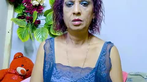 hot queen online show from July 23, 3:37 am