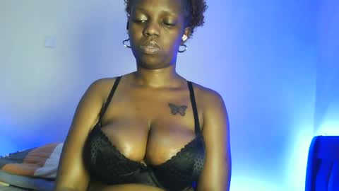 hot_sexxy_baby online show from June 21, 1:35 pm