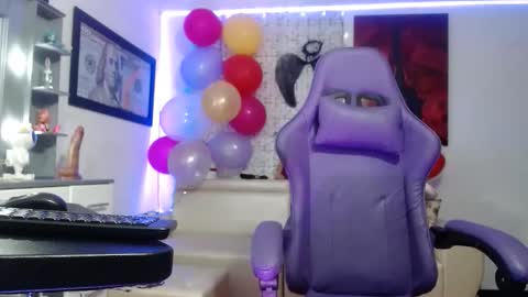 hot sexy bunny online show from November 18, 1:15 pm