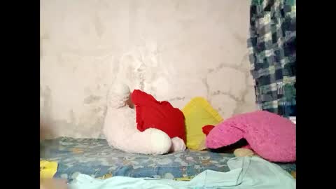 hot_warrios247 online show from February 5, 6:59 pm