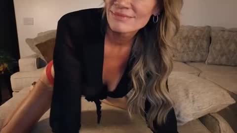 Hot Wife    hotwife sexy new milf highclass brunette bigboobs natural mature online show from February 28, 3:07 am