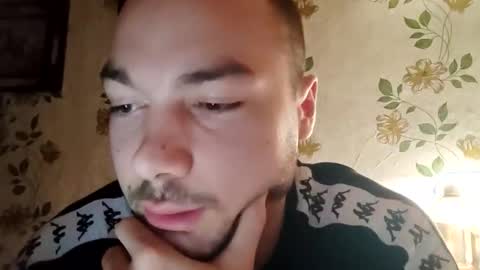 Snapshot of hotalphawolfxx chatting on February 18, 11:44 pm Kristiyan online show from February 18, 11:44 pm