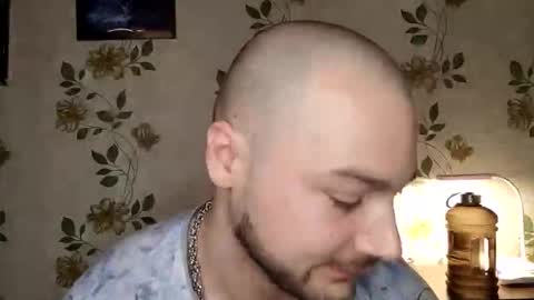 Snapshot of hotalphawolfxx chatting on February 19, 9:22 pm Kristiyan online show from February 19, 9:22 pm