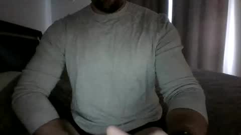 Snapshot of hotandhard123321 chatting on April 2, 10:46 am hotandhard123321 online show from April 2, 10:46 am