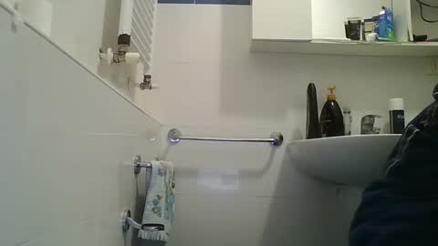 Snapshot of hotandwild2003 chatting on March 14, 12:21 pm hotandwild2003 online show from March 14, 12:21 pm