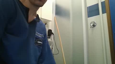 Snapshot of hotandwild2003 chatting on April 6, 12:08 am hotandwild2003 online show from April 6, 12:08 am