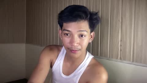 hotasian_jerome online show from April 24, 1:02 pm