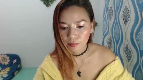 hotasian_pinky online show from January 4, 4:11 pm