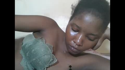 love online show from February 9, 7:07 pm