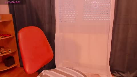 Snapshot of hotbabette chatting on February 19, 1:39 pm SweetBrendy online show from February 19, 1:39 pm