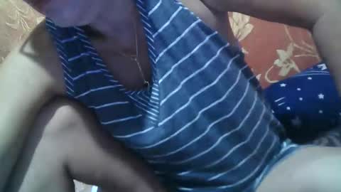 Snapshot of hotbetty_45 chatting on October 19, 10:10 pm hotbetty_45 online show from October 19, 10:10 pm