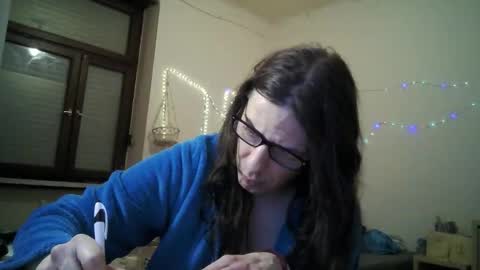 Betty Bellucci online show from December 2, 5:19 pm