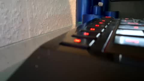 Snapshot of hotblayboy chatting on March 2, 4:07 am hotblayboy online show from March 2, 4:07 am