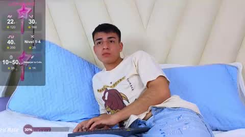 hotboy21_ online show from November 18, 3:34 am