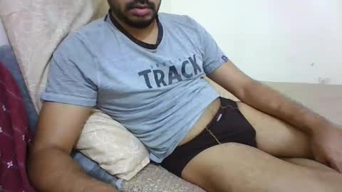 Snapshot of hotboy8677 chatting on February 23, 7:28 am Hotboy8677 online show from February 23, 7:28 am