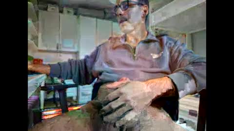 Snapshot of hotboy975334 chatting on December 20, 2:24 pm Alp online show from December 20, 2:24 pm