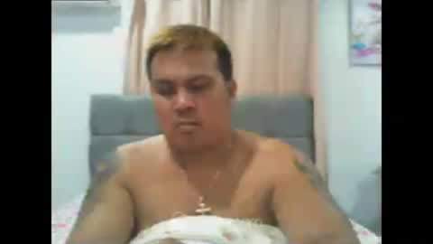 hotboyasian27xx online show from July 27, 11:39 am