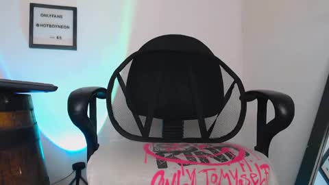 Alex Neon online show from December 21, 6:23 pm