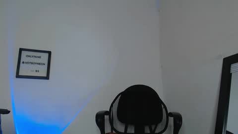 Alex Neon online show from December 27, 11:42 pm