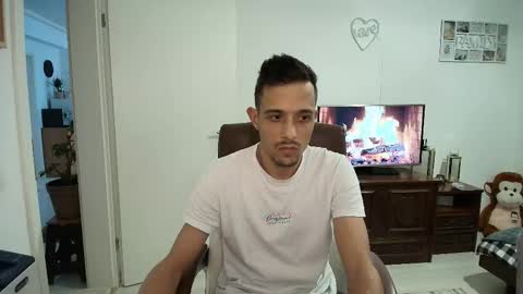 Hotboyshorny online show from February 8, 8:18 am