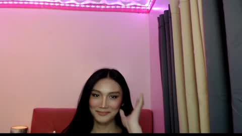 Kylie online show from December 17, 3:17 am