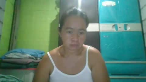 Snapshot of hotchicks4uxx chatting on January 19, 10:17 pm hotchicks4uxx online show from January 19, 10:17 pm