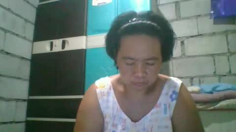 Snapshot of hotchicks4uxx chatting on December 21, 1:29 pm hotchicks4uxx online show from December 21, 1:29 pm