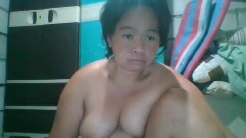 Snapshot of hotchicks4uxx chatting on January 7, 11:45 am hotchicks4uxx online show from January 7, 11:45 am