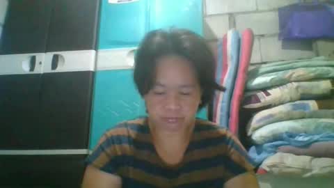 Snapshot of hotchicks4uxx chatting on January 8, 12:24 am hotchicks4uxx online show from January 8, 12:24 am