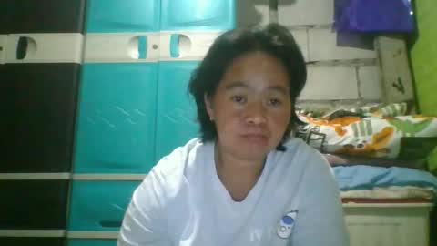 Snapshot of hotchicks4uxx chatting on February 10, 1:15 pm hotchicks4uxx online show from February 10, 1:15 pm