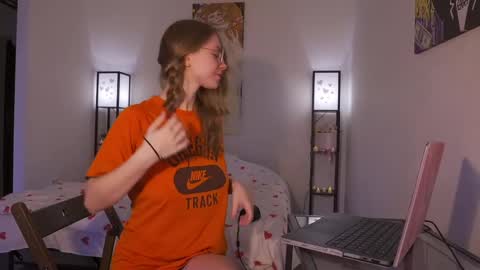 NICK AND NORA online show from February 17, 8:19 am