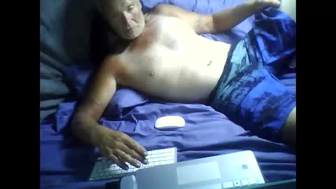 hotcockcam1 online show from November 6, 10:38 am