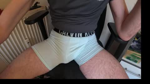 Snapshot of hotcockdus21 chatting on January 18, 1:15 pm hotcockdus21 online show from January 18, 1:15 pm