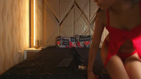 hotcouple_222 online show from March 27, 7:35 pm