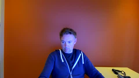 hotdaddy1982 online show from May 4, 5:31 pm